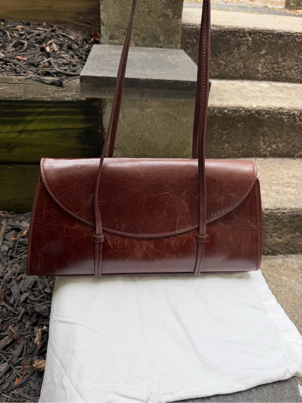 Stunning Reformation Chestnut brown Leather Shoulder Bag EUC - Picture 5 of 11